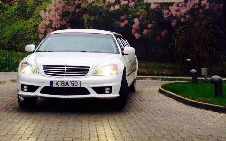 Mercedes-Benz W 221